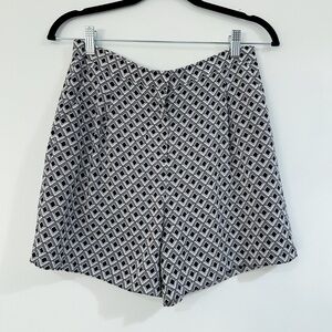 NWT Reiss Geometric Silk Shorts Size 6